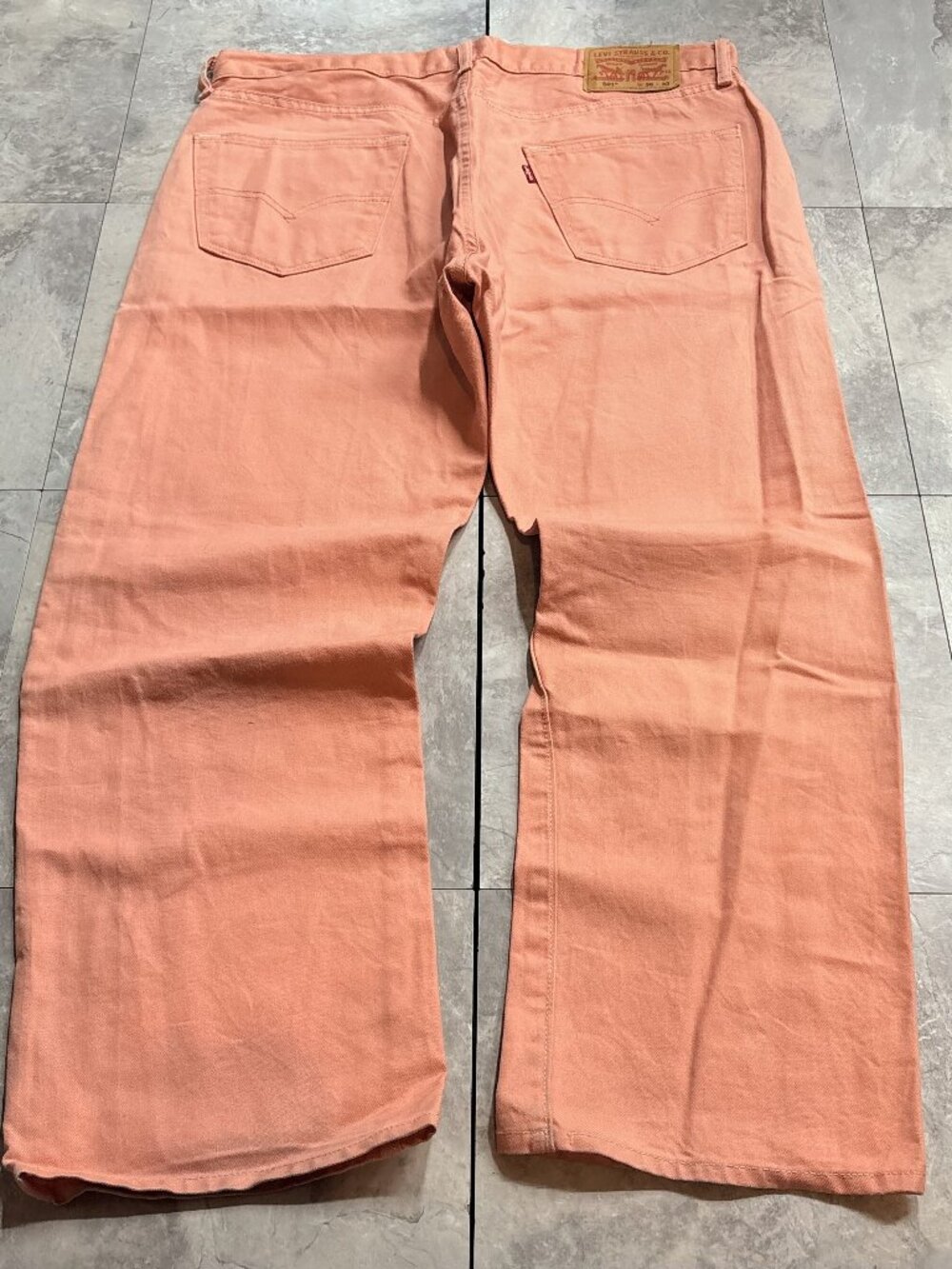 Levi's 501 Jeans Men's 36x32 Coral Pink Button Fly Y2K